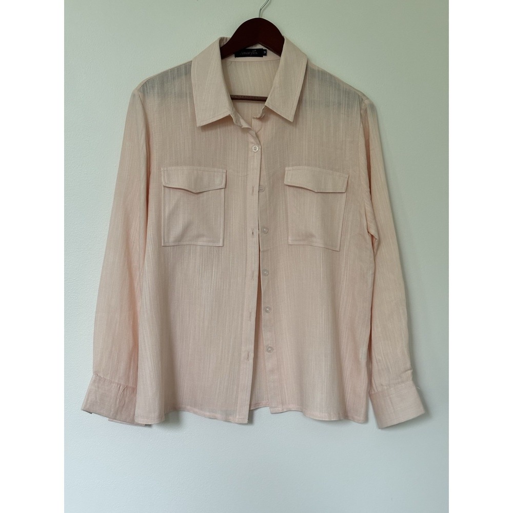 Amaryllis Peach Colored Women's button-down blouse with two chest pockets SZ Med